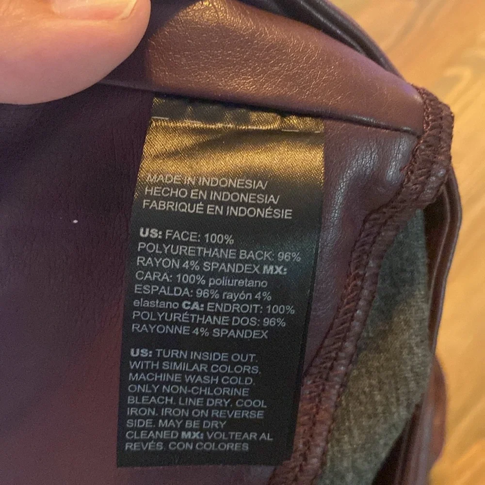 WHBM Runway Leggings Deep Purple - Picture 5 of 7